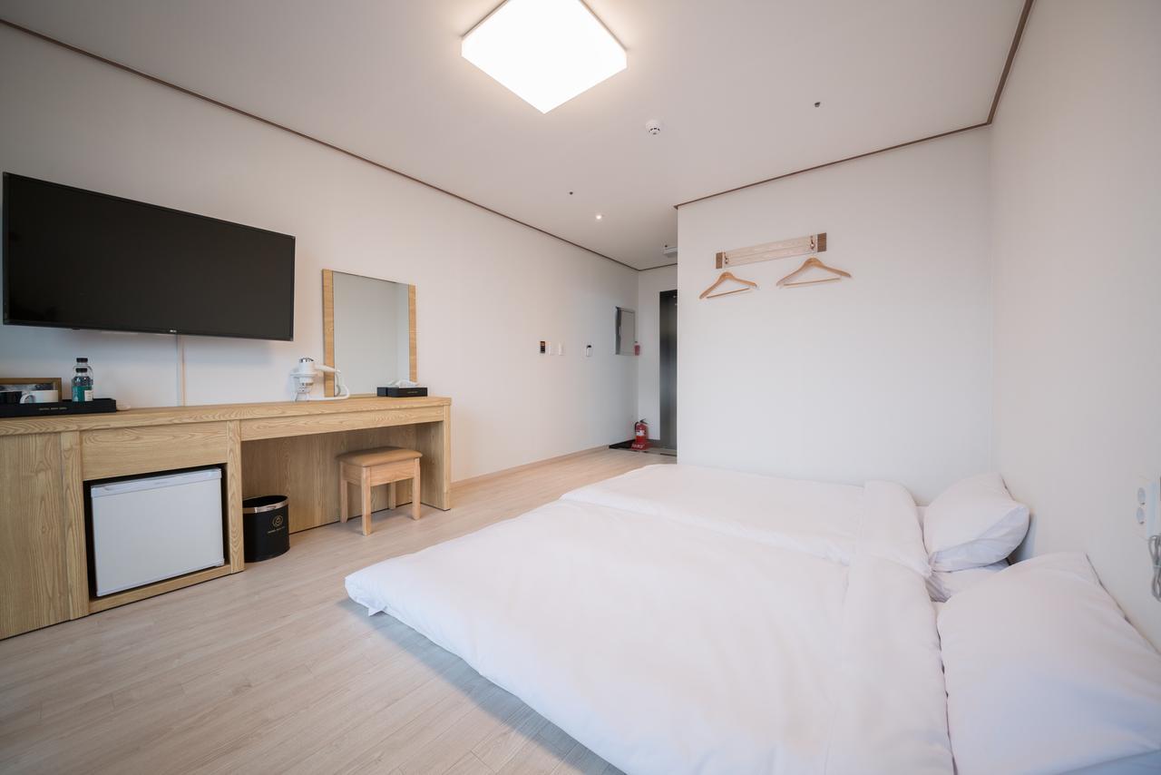 Jeju Mon Dieu Hotel Zewnętrze zdjęcie